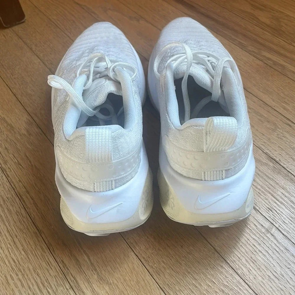 Nike InfinityRN 4 - Picture 8 of 11